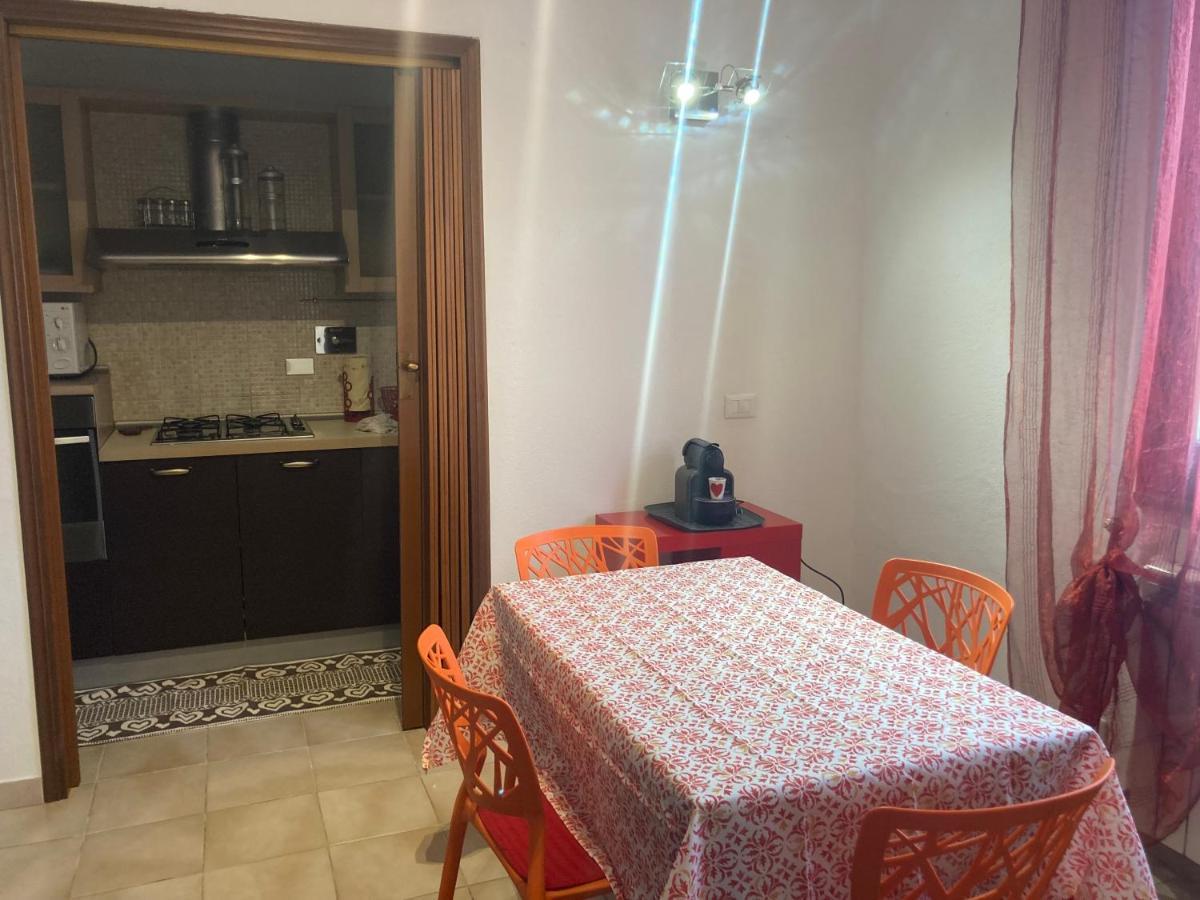Casa Vacanze Da Angelina Lägenhet Romito Magra Exteriör bild